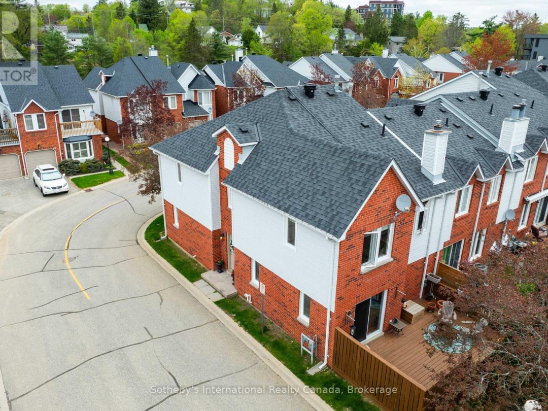 66 - 50 SHORELINE DRIVE, Lake Muskoka