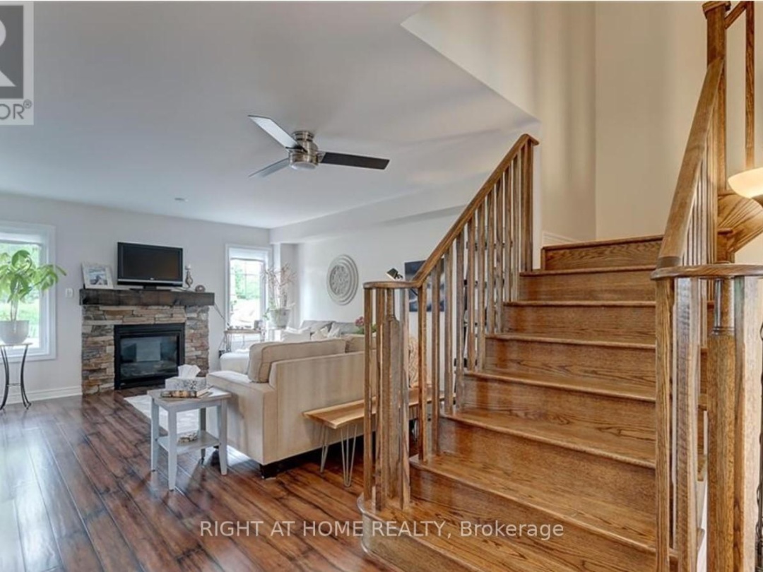 12 Masters Crescent, Georgian Bay