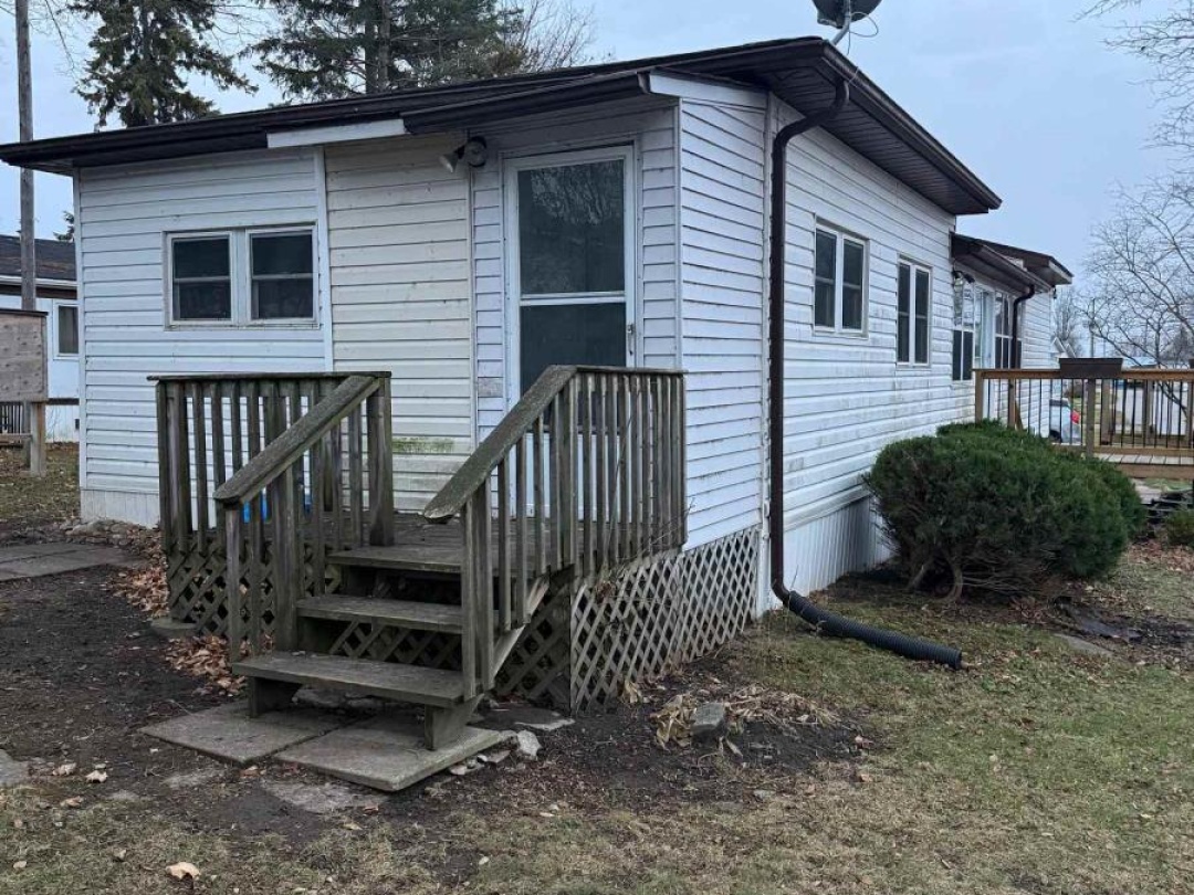 161 - 580 WEST STREET S, 