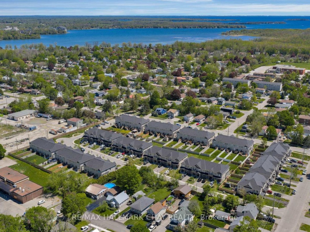 24 CHURCHLEA MEWS, Orillia