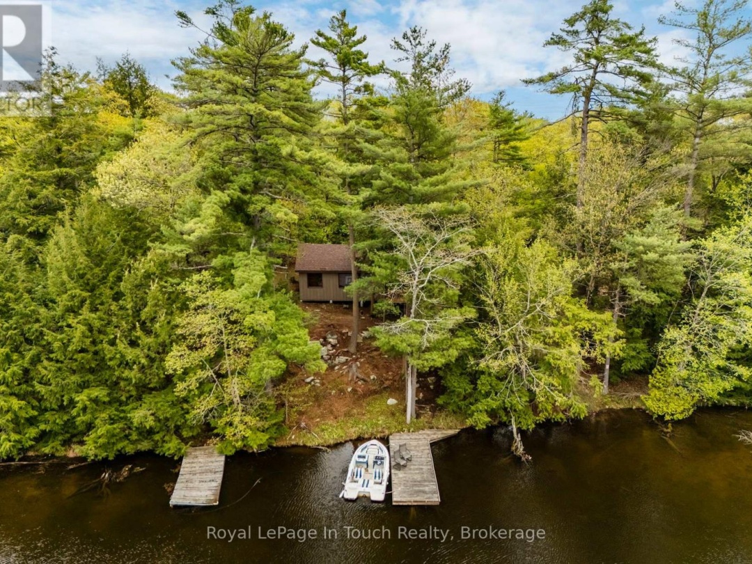 1470 Is 90 Island, Six Mile Lake