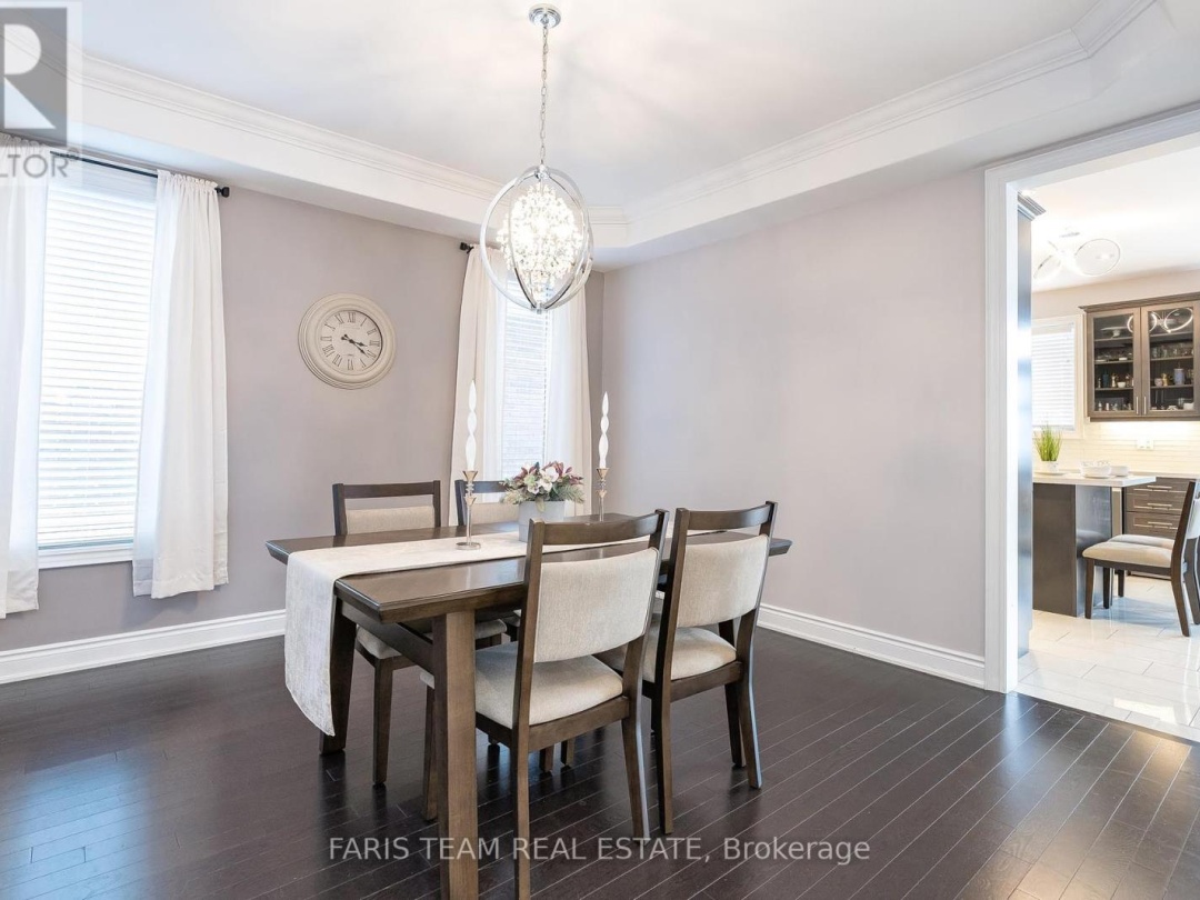 3096 Orion Boulevard, Orillia