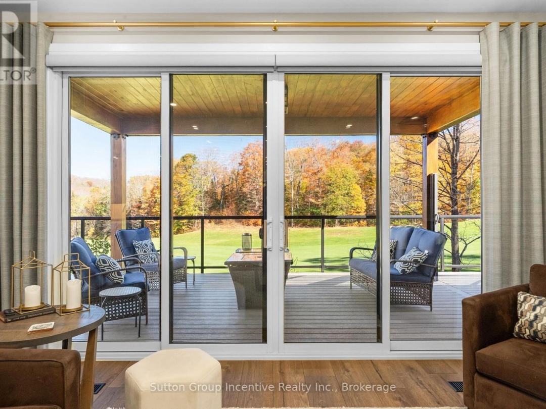 24 ST GEORGES COURT, 