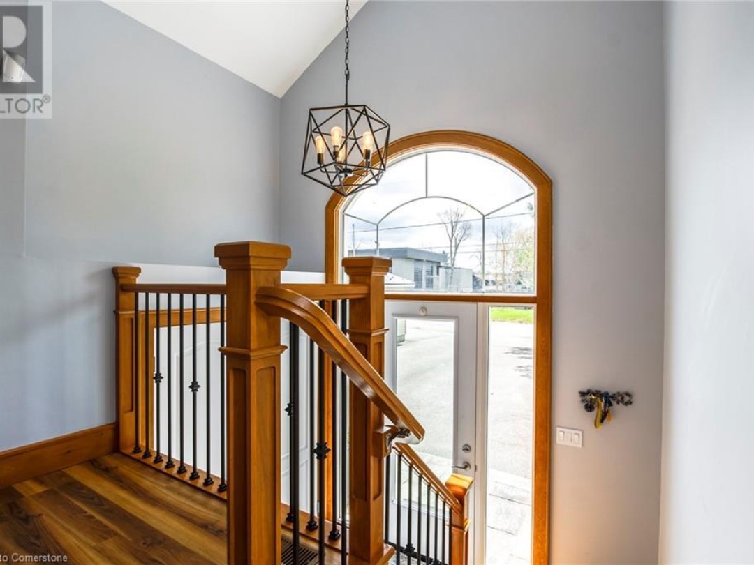 14 Lighthouse Crescent S, Georgian Bay