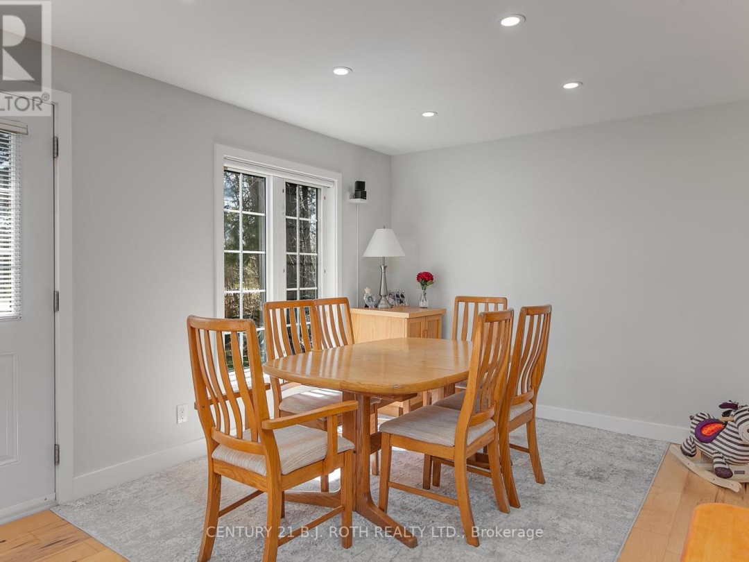 1572 Laughlin Falls Road, Severn
