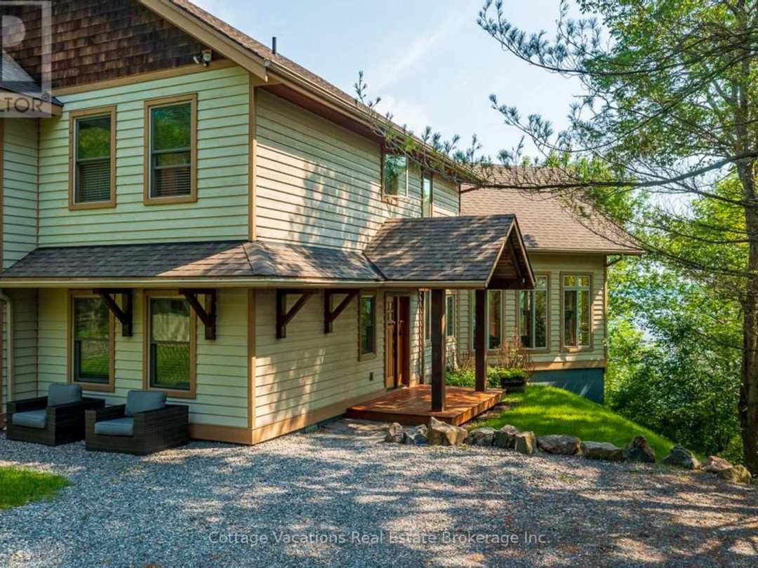 1016 Lawland Heights Road, Lake Muskoka