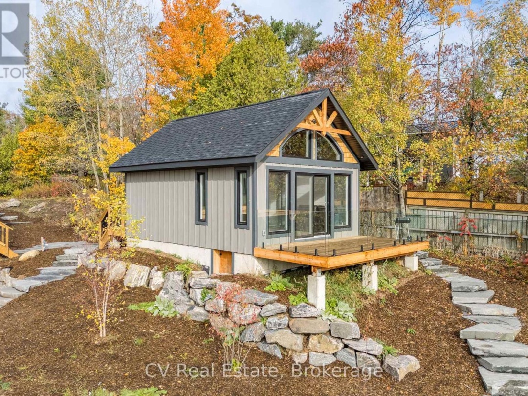 1111 LAKESHORE DRIVE, Lake Muskoka