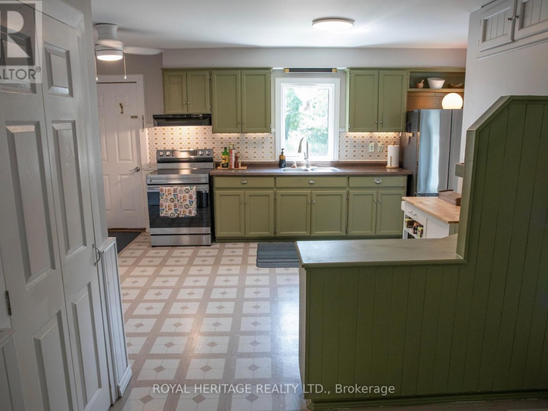 17011 SIMCOE STREET, 
