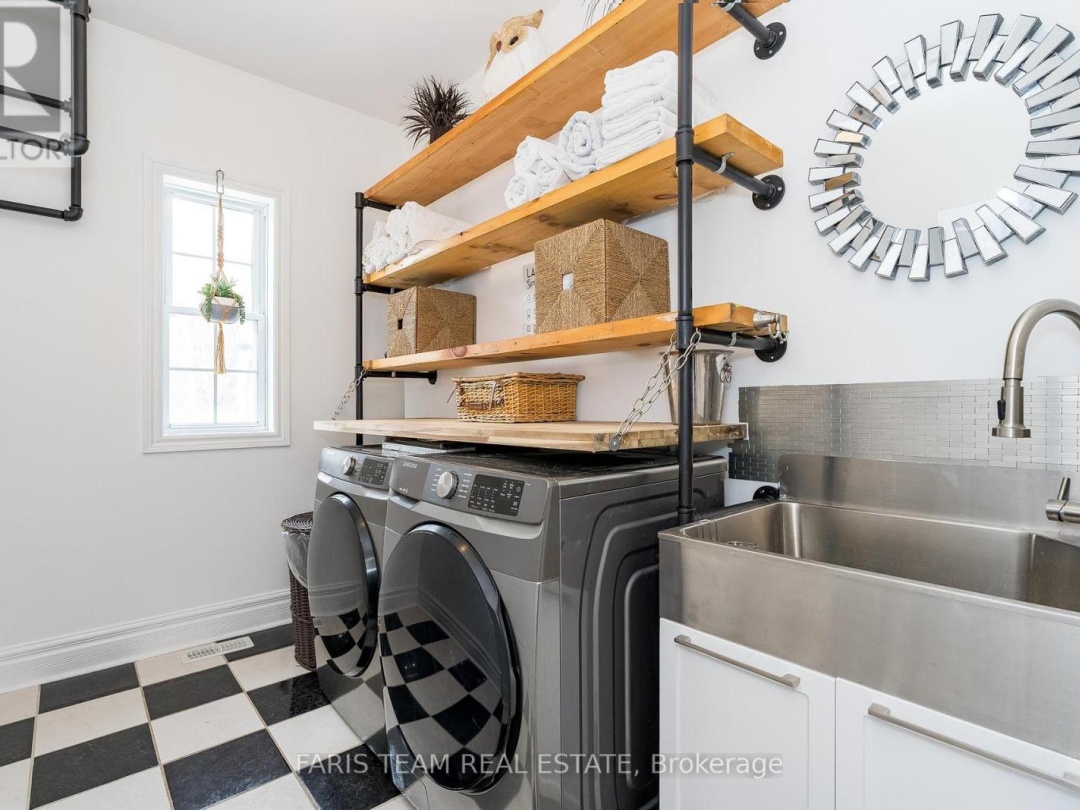 1119 Sajnovic Place, Ramara