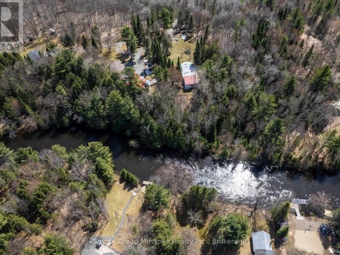 15 Glen Acres Road, Big East Lake