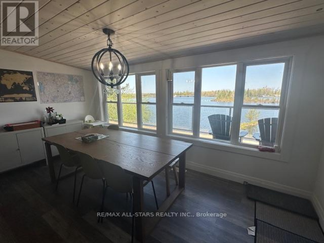 15 Manchester Trail, Sturgeon Lake