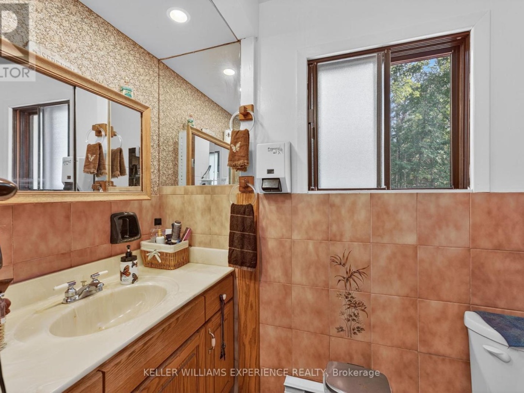 27 WOLVERINE BEACH ROAD, 