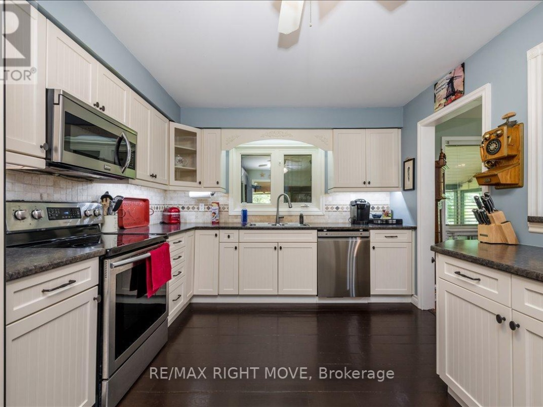 1032 Cowbell Lane, Severn Lake