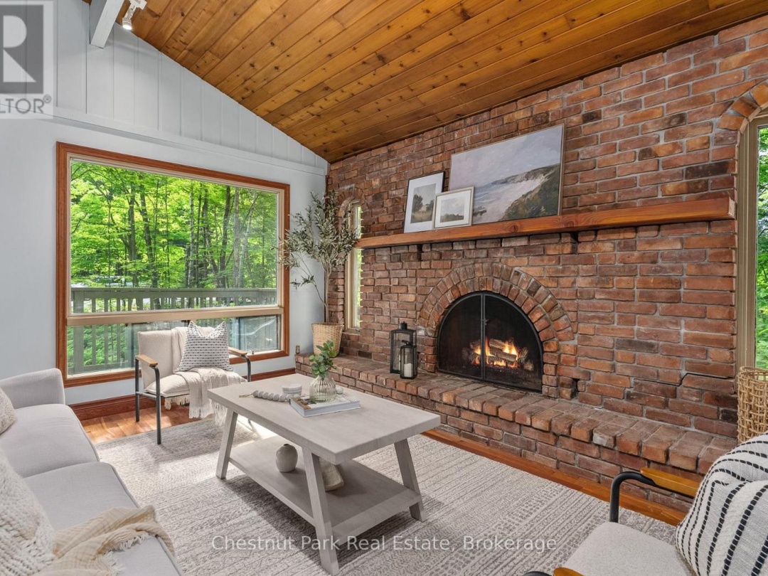 115 WOODLAND DRIVE, 