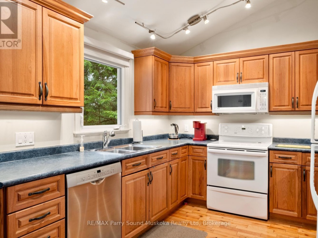 17 TAPATOO TRAIL, Otter Lake
