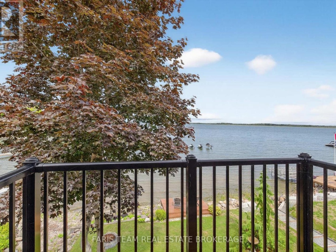 238 ROBINS POINT ROAD, 