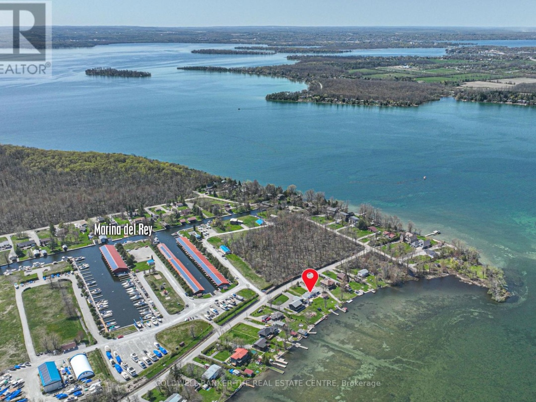 4137 Bayview Avenue, Lake Simcoe