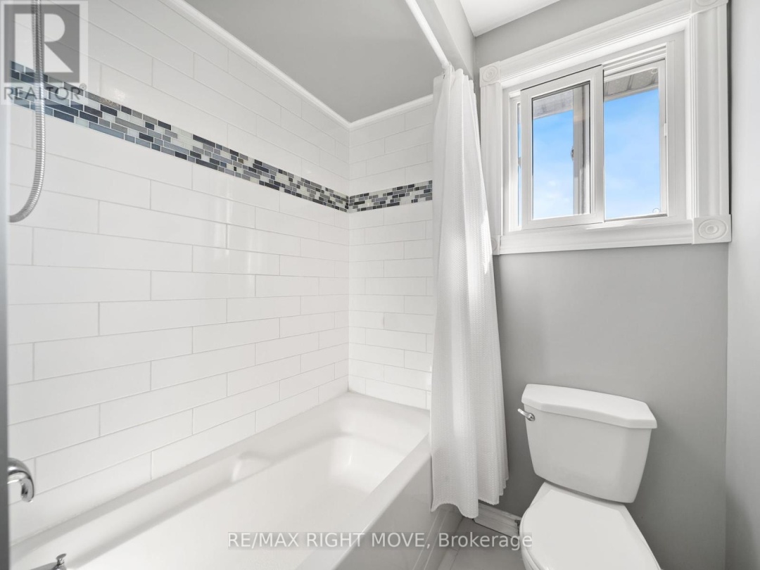 2 CHESTNUT PLACE, 