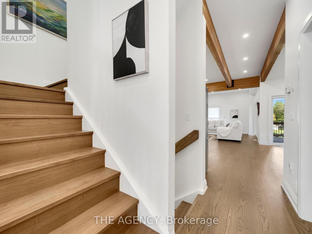 3963 Hilltop Road, Ramara