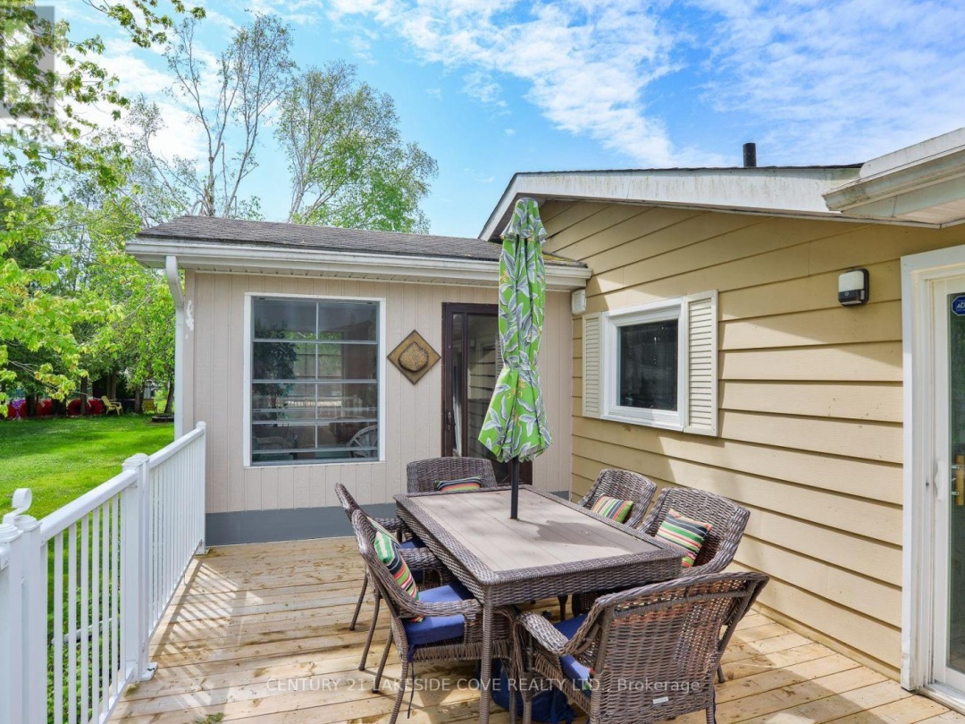 9 Pinetree Court, Lake Simcoe