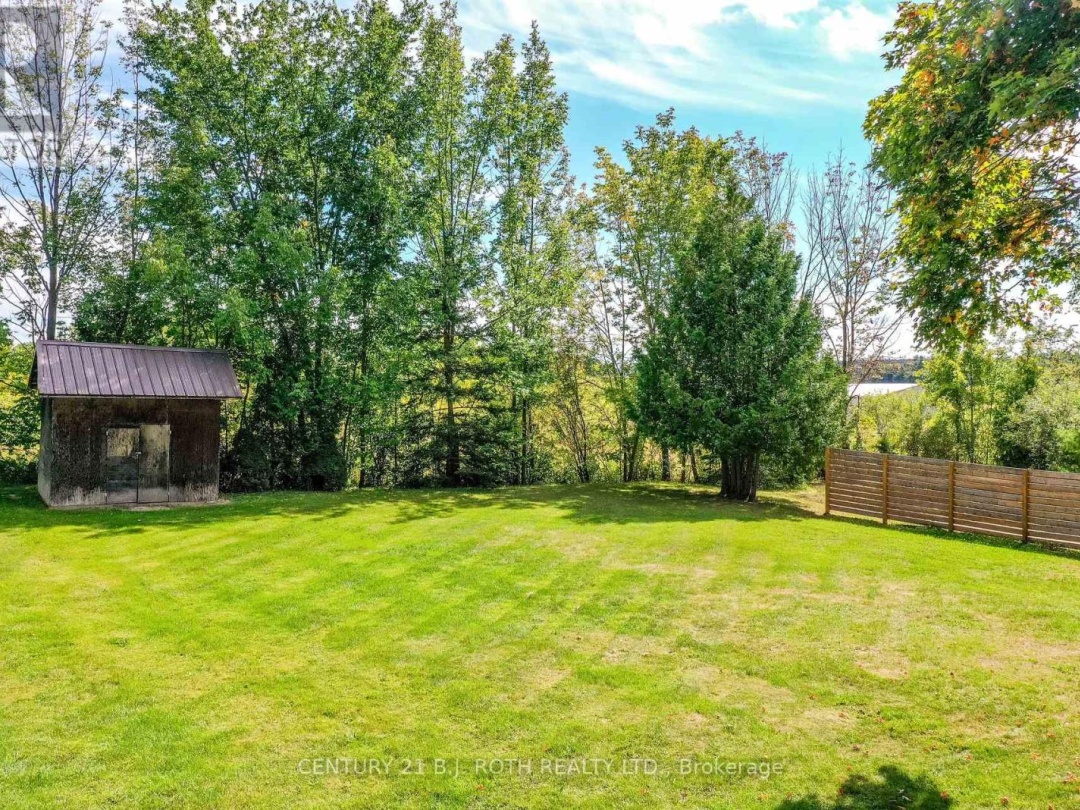 1039 DIVISION ROAD E, 