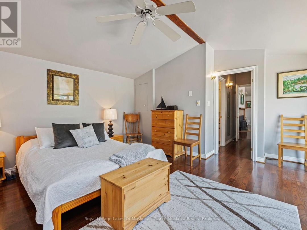 104 POINTS OF VIEW ROAD, 