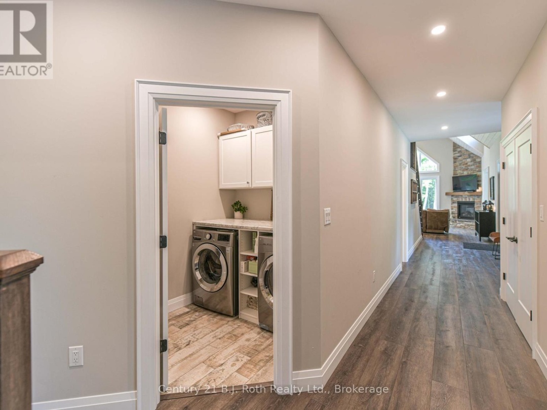 3082 FAIRGROUNDS ROAD, 