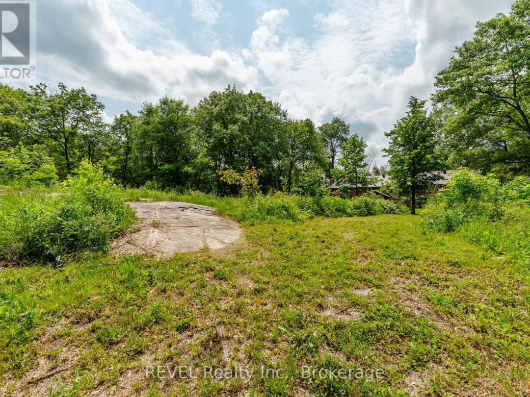 1515 LOVERING LINE, 