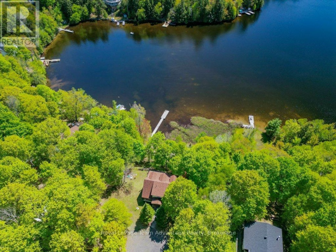 52 LITTLE OTTER LANE, Otter Lake