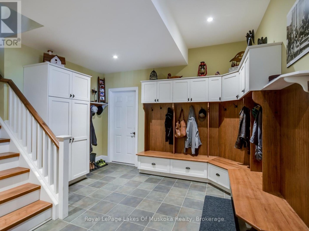 230 Ecclestone Drive, Bracebridge
