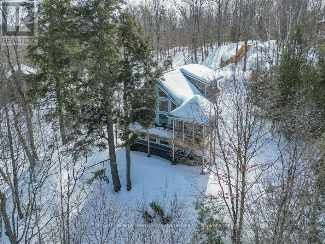 63 Maple Drive, Bay Lake