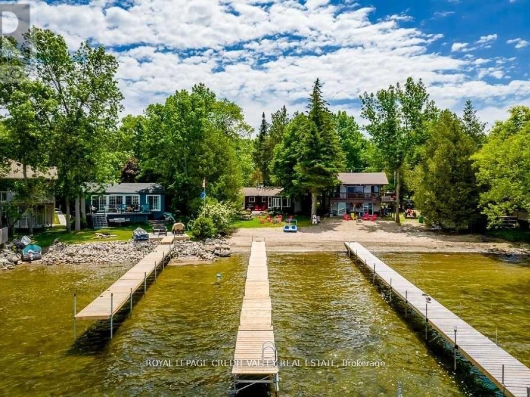 230 Robins Point Road, Georgian Bay