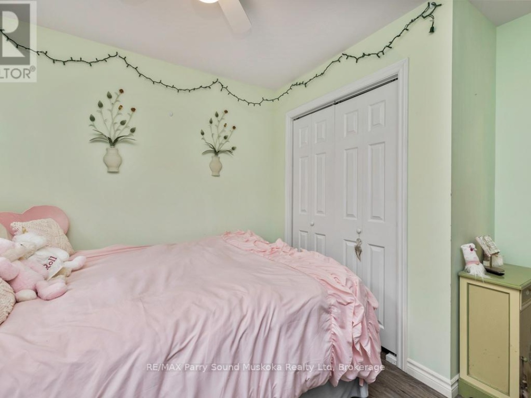 36 LONG LAKE ESTATES ROAD, 