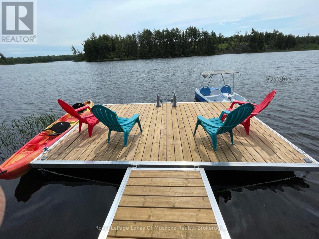 1420 Limberlost Road, Pell Lake
