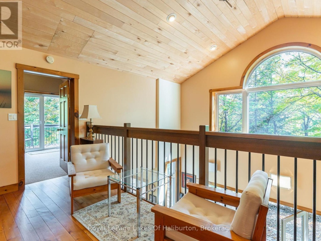 48 RUSSELL DRIVE, White Lake