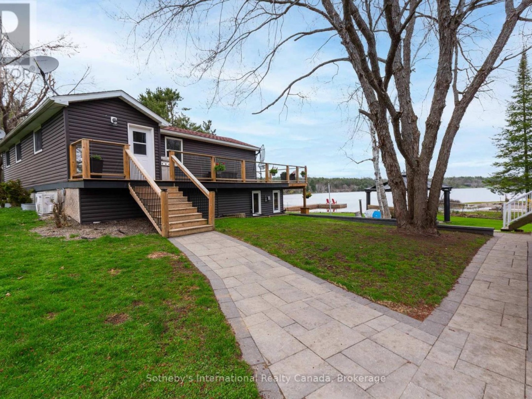 1041 Conservation Road, Doe Lake
