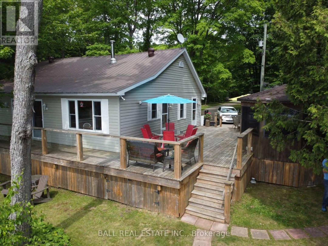 1117 GRAHAM'S LANE, 
