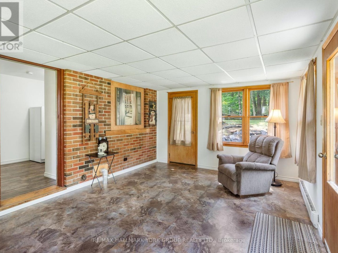 4001 COUNTY 121 ROAD, 