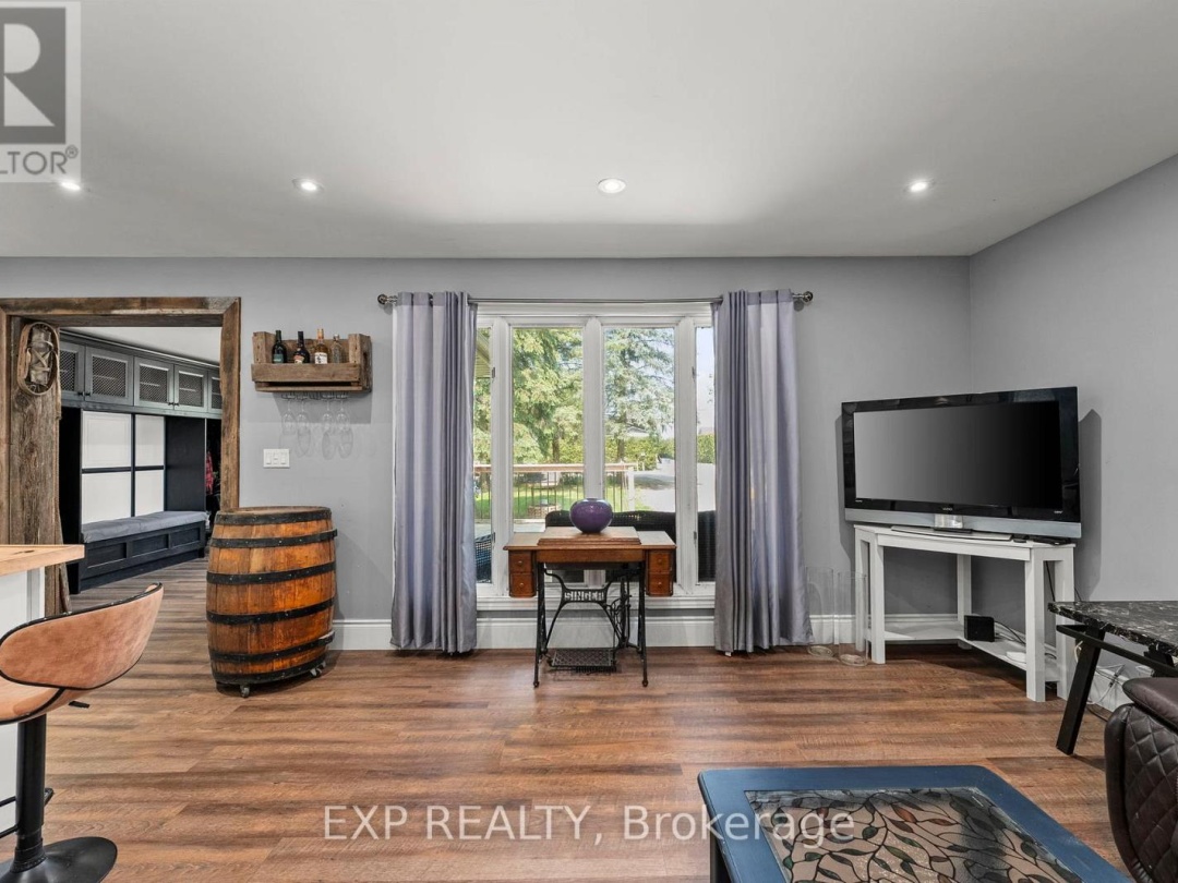 24115 THORAH PARK BOULEVARD, 