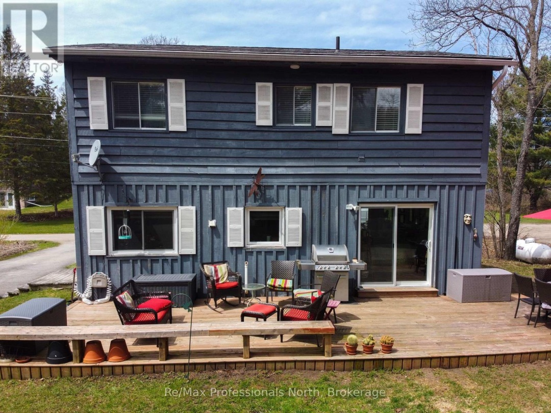 80 Invergordon Avenue, Gull Lake