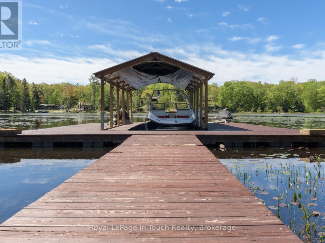 2804 Janes Lane, Gloucester Pool
