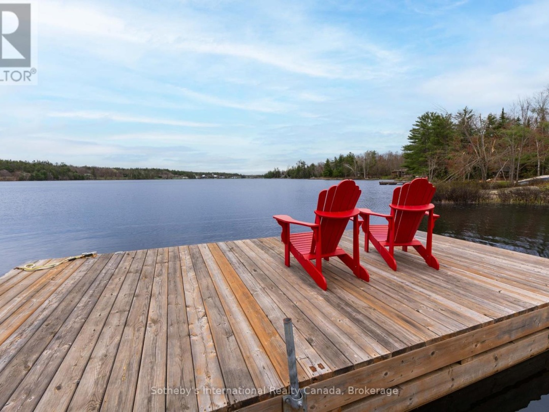 1041 Conservation Road, Doe Lake