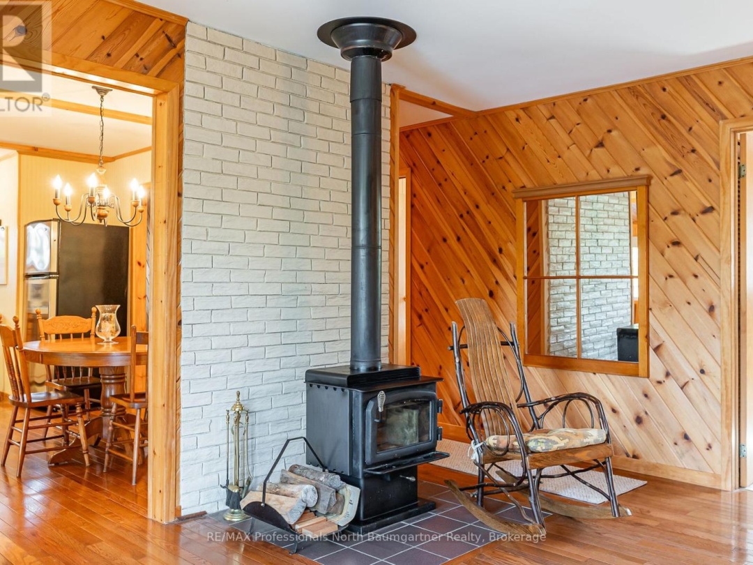 1117 Mink Road, Long Lake