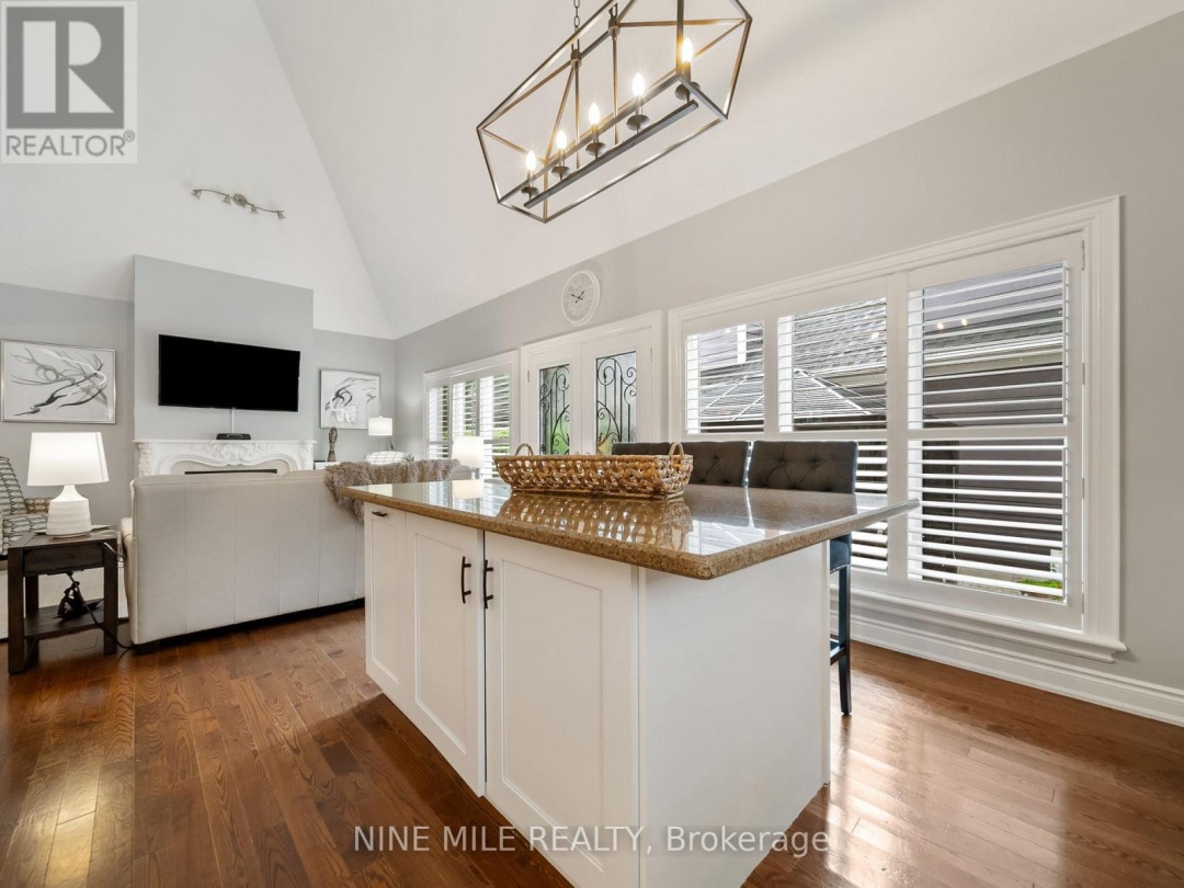 8 5 Invermara Court, Lake Simcoe