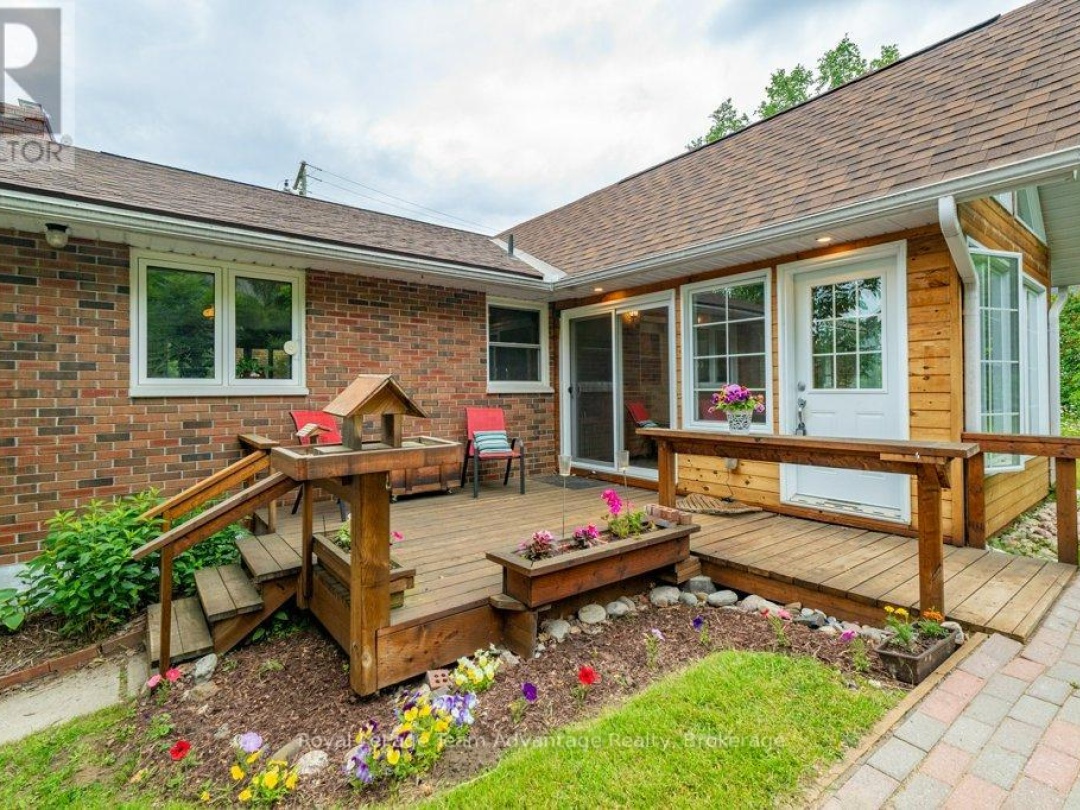 1 VICTORIA AVENUE, 