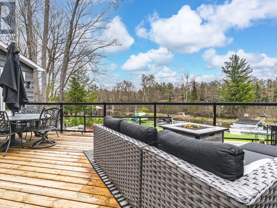 7952 Park Lane Crescent, Black Lake