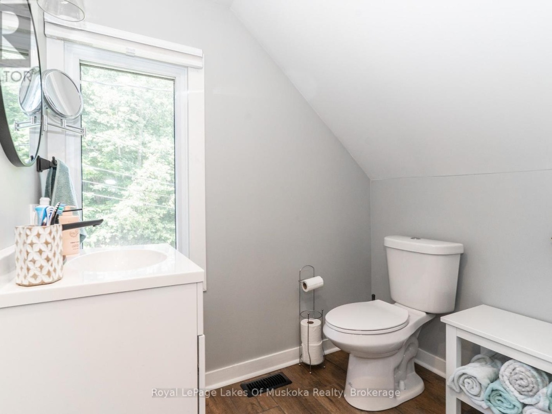 31 FLORENCE STREET W, 