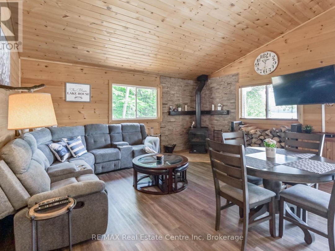 22 SOUTH CRANE LAKE ROAD, 