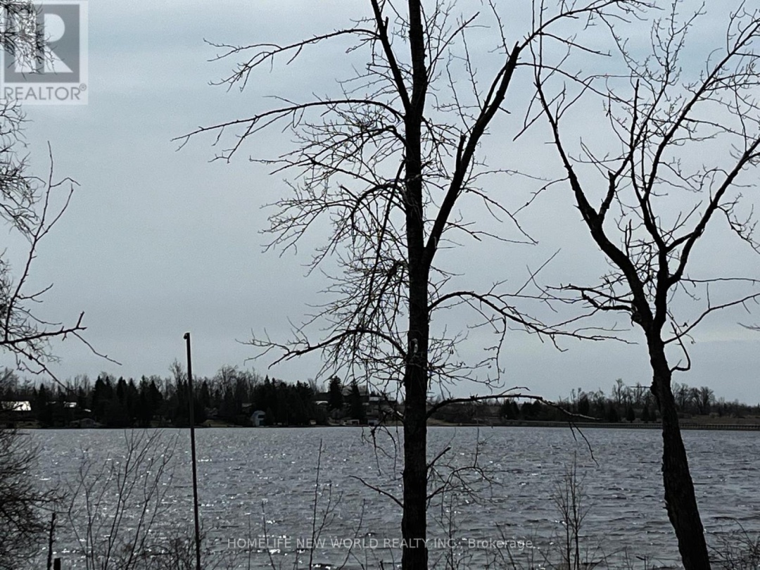 1288 Portage Road, Mitchell Lake