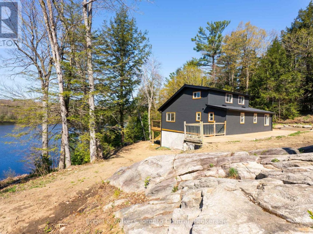 1457 Lake Joseph Road, Mctaggart Lake